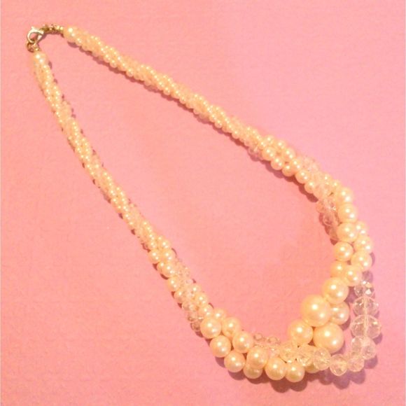 Vintage RMN Signed Twisted Faux Pearl and Glass Crystal Necklace * - Picture 4 of 4